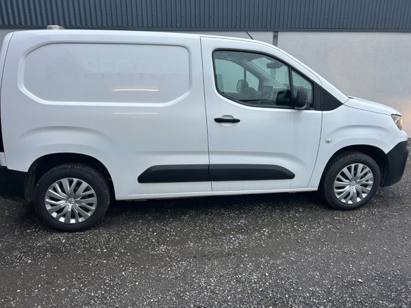 2022 Peugeot Partner ‘Professional €15950 Inc vat 380265718