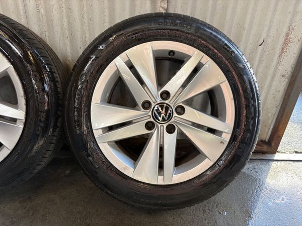 Volkswagen Golf Alloys 16” 380275987