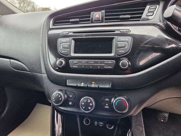 High Spec Commercial Kia Ceed Estate 380296919