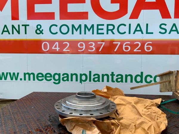 UNUSED CASE LOADER  AXLE SHAFT.....47694286 380297728