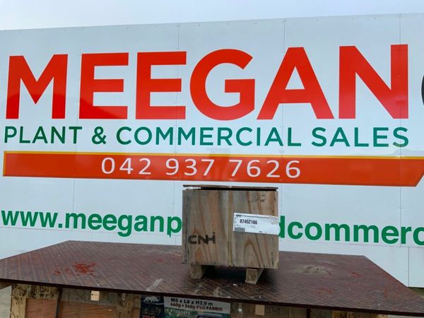 UNUSED D150C DOZER SPINDLE GEAR..87452186. 380297734