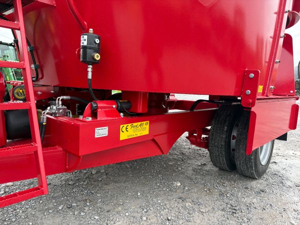 Condell Diet Feeder 380230166