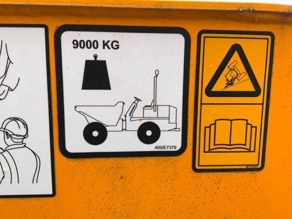 UNUSED 9 TON DUMPER SKIP...........302 380232499