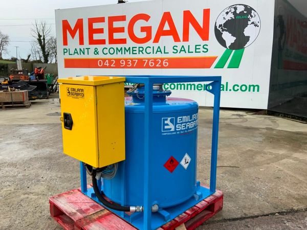 440lts FUEL BOWSER / STORAGE CUBE......2070h. 380232522