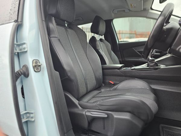 PEUGEOT 3008 COMMERCIAL // BIG SPEC // 09/26 380366005