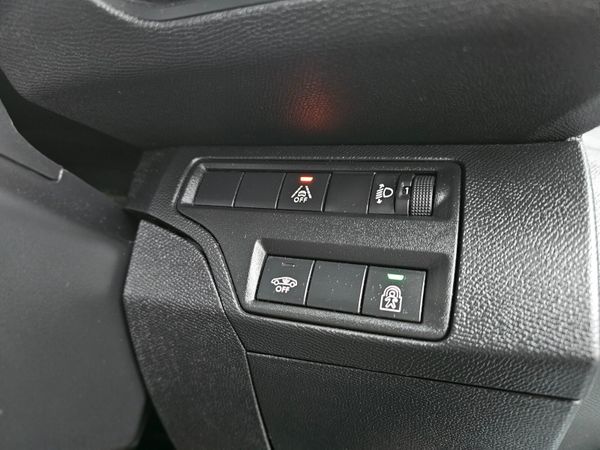 PEUGEOT 3008 COMMERCIAL // BIG SPEC // 09/26 380366015