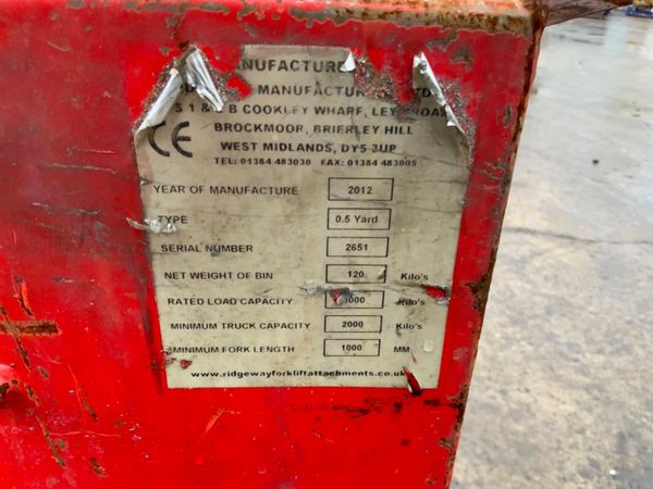 0.5yds SELF TIPPING FORKLIFT SKIP.......715v. 380383995