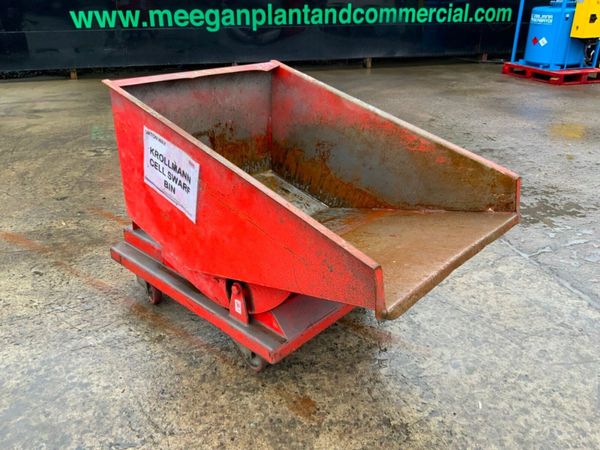 0.5yds SELF TIPPING FORKLIFT SKIP.......715v. 380384000