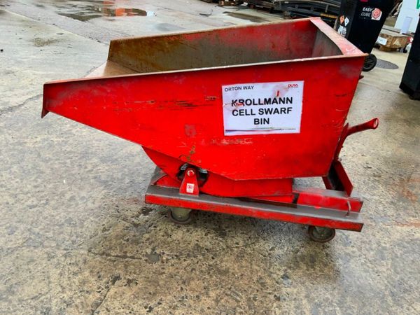 0.5yds SELF TIPPING FORKLIFT SKIP.......715v. 380384004