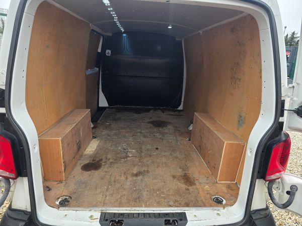 Volkswagen Transporter 2021 380305705