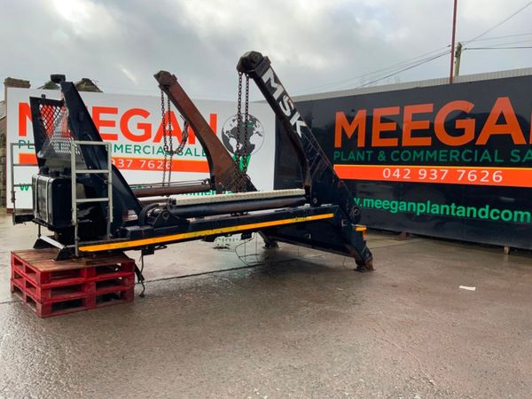 HYVA NG 2012 XL CHAINLIFT SKIP GEAR........147v. 380449117