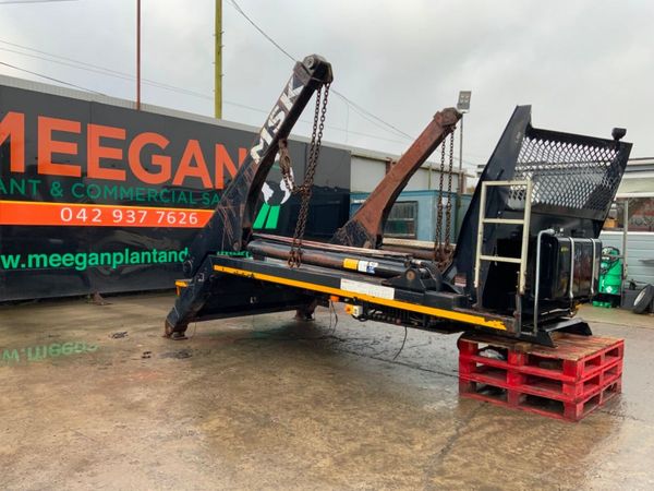 HYVA NG 2012 XL CHAINLIFT SKIP GEAR........147v. 380449118