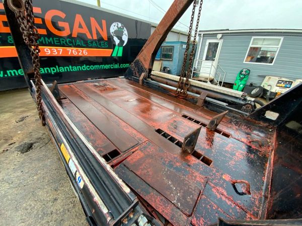 HYVA NG 2012 XL CHAINLIFT SKIP GEAR........147v. 380449119