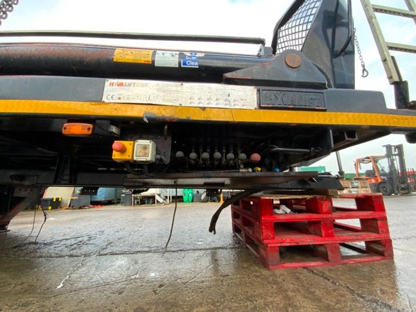 HYVA NG 2012 XL CHAINLIFT SKIP GEAR........147v. 380449120