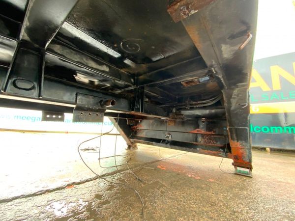 HYVA NG 2012 XL CHAINLIFT SKIP GEAR........147v. 380449124