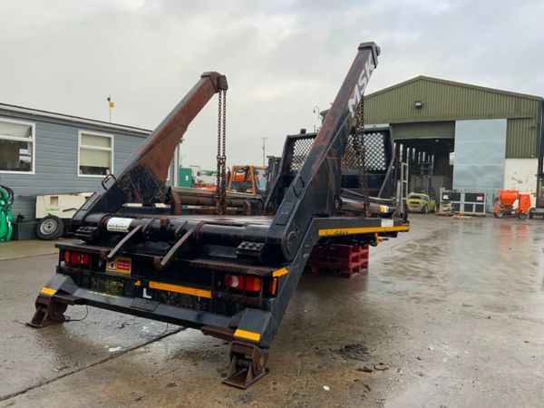 HYVA NG 2012 XL CHAINLIFT SKIP GEAR........147v. 380449133