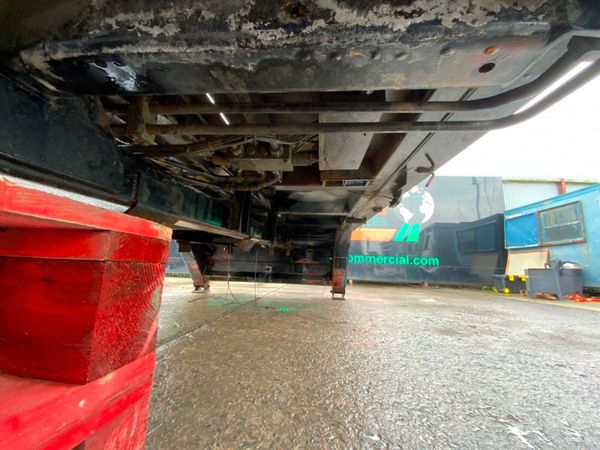 HYVA NG 2012 XL CHAINLIFT SKIP GEAR........147v. 380449138