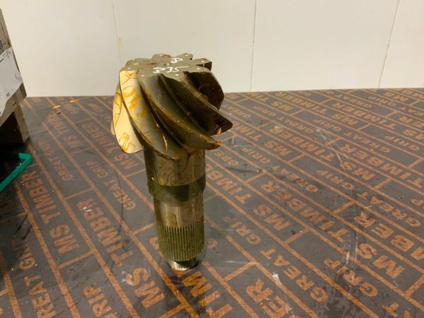 UNUSED CASE LOADER PINION GEAR......47870196. 380401959