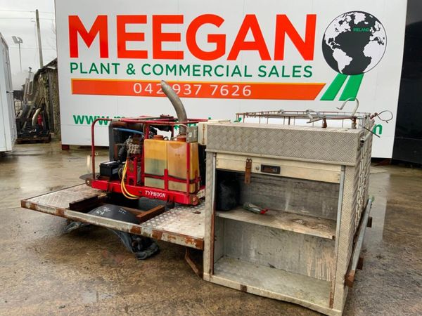 SKID MOUNTED DIESEL POWER WASHER & TANK. 380580245