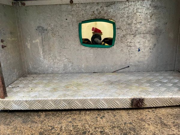 SKID MOUNTED DIESEL POWER WASHER & TANK. 380580251