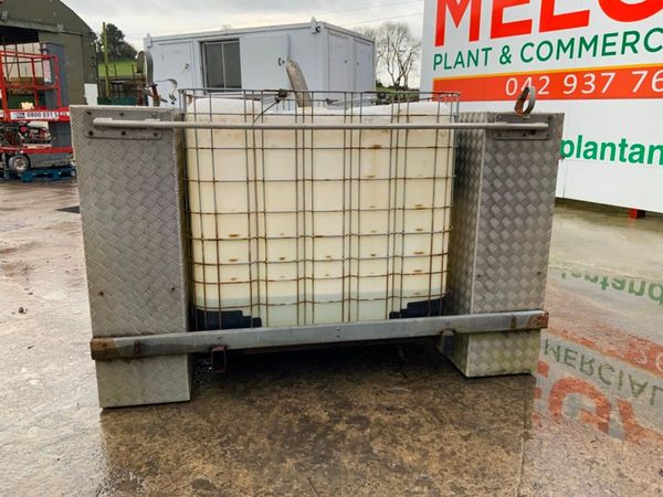 SKID MOUNTED DIESEL POWER WASHER & TANK. 380580254