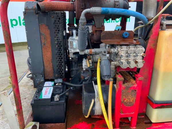 SKID MOUNTED DIESEL POWER WASHER & TANK. 380580259