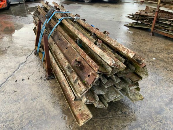 3.0mts CONCRETE FORMWORK SCREEDS.......123s 380580466