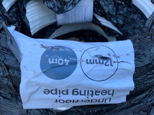 UNUSED UNDERFLOOR HEATING PIPING. 380580438