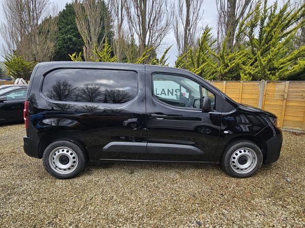 Peugeot Partner 2023 1.5 Diesel Low Mileage 380586164