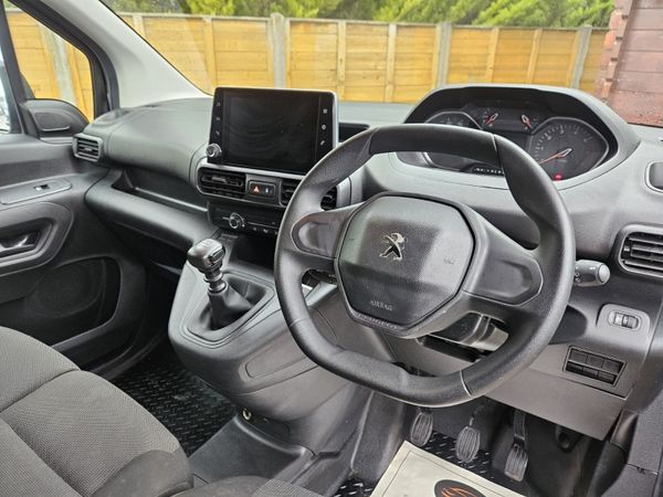 Peugeot Partner 2023 1.5 Diesel Low Mileage 380586181