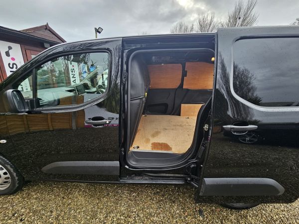 Peugeot Partner 2023 1.5 Diesel Low Mileage 380586185