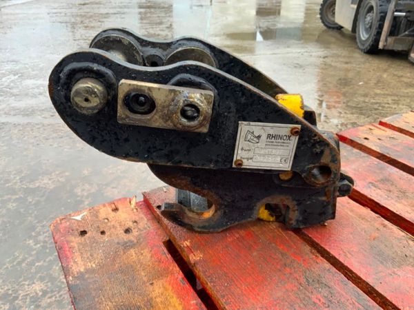 MINI DIGGER RHINOX QUICK HITCH....30mm......678 380507391