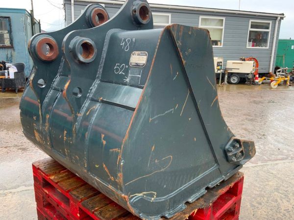 UNUSED 48" HYUNDAI BUCKET....70mm..........266pf. 380507316
