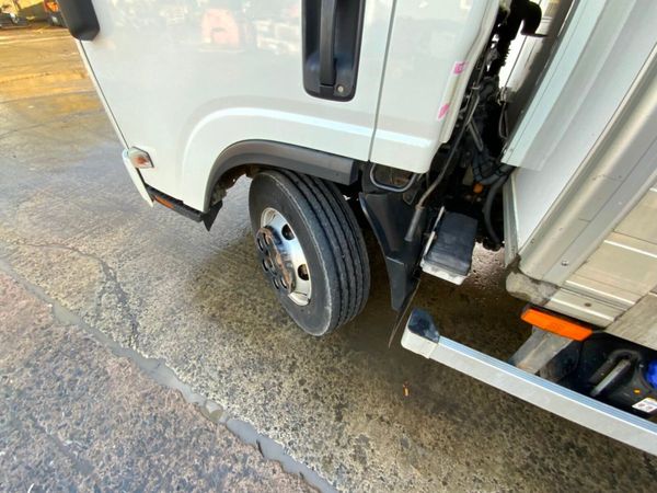 Isuzu Other N75.150  INSULATED BODY / TAIL LIFT. . 380537740