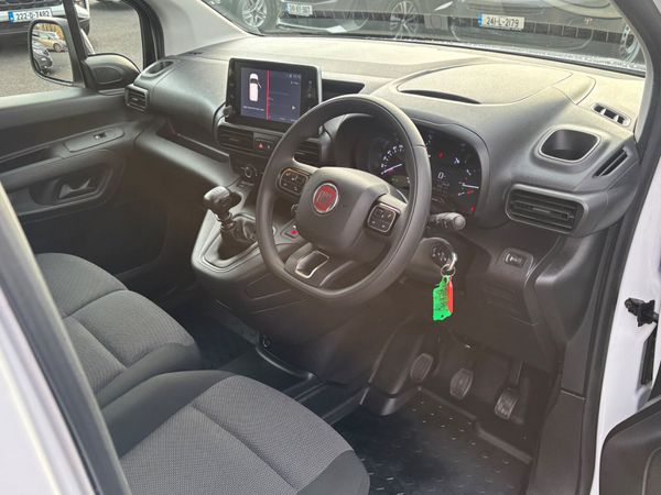 Fiat Doblo Tecnico Plus with only 49700 kms as new 380675503