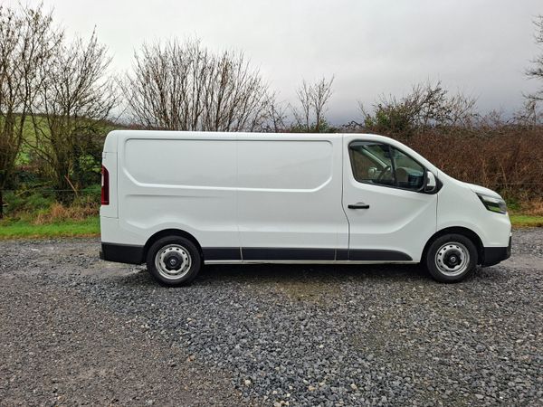 Nissan Primastar 221 LWB 2.0L...Price includes Vat 380616868