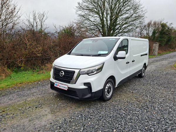 Nissan Primastar 221 LWB 2.0L...Price includes Vat 380617174