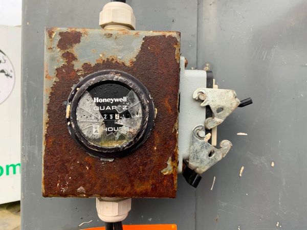 SKYJACK  SJ16  ACCESS PLATFORM....REPAIRS. 380749664