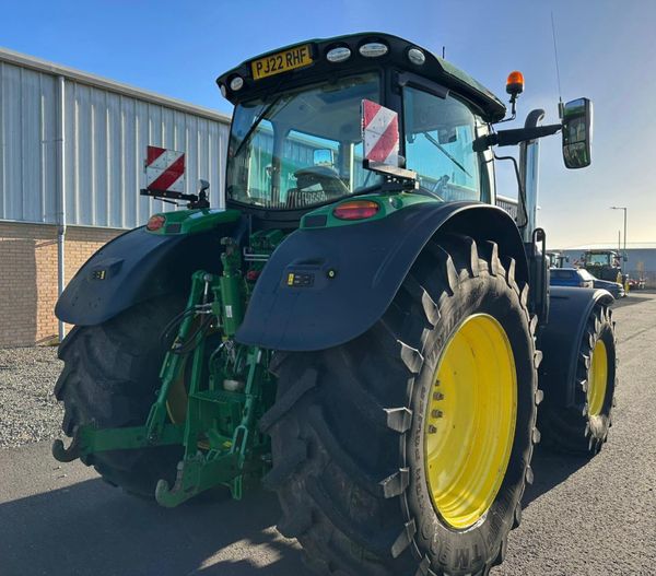2022 John Deere 6215R Ultimate 380775451