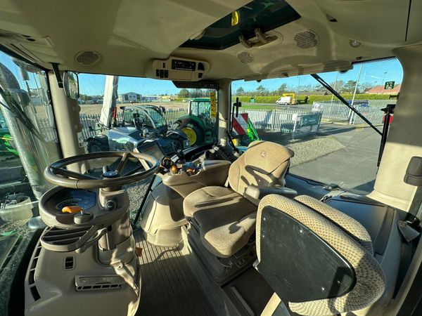 2022 John Deere 6215R Ultimate 380775454