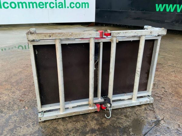 POP UP ALUMINIUM PODIUM PLATFORM........ 380702548