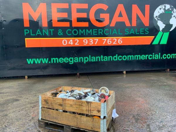 ASSORTED CASTORS WHEELS. 380702521