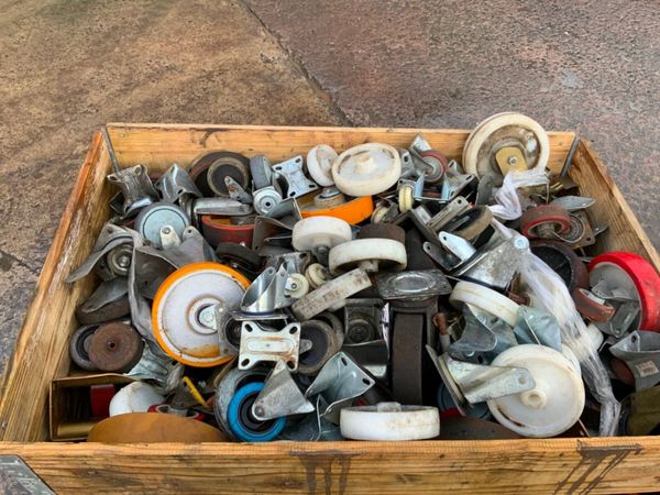 ASSORTED CASTORS WHEELS. 380702529