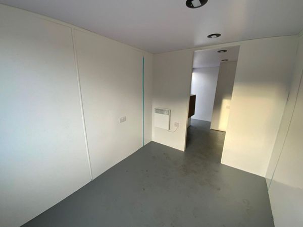 UNUSED. MOBILE SITE OFFICE  CANTEEN WELFARE. 380709092