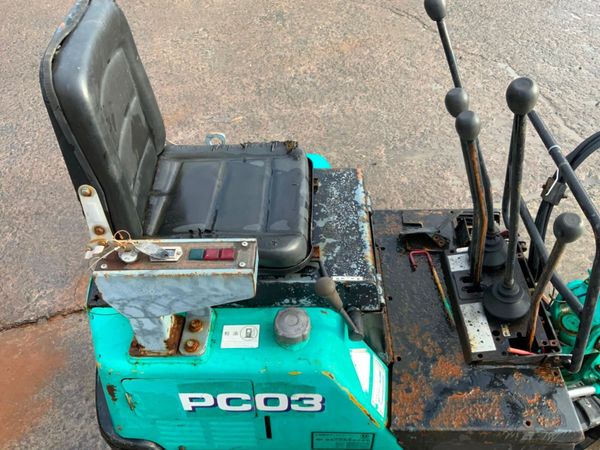 KOMATSU PC 03 -1 MICRO MINI DIGGER..........1921. 380709003