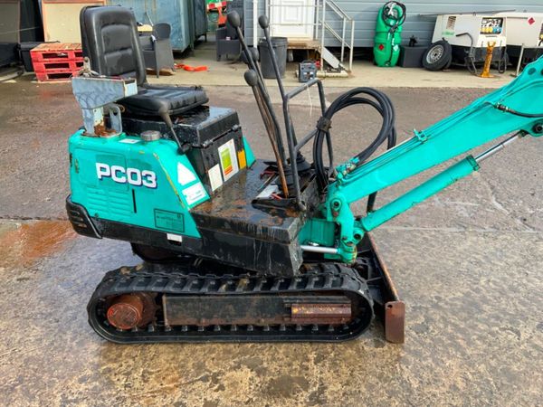KOMATSU PC 03 -1 MICRO MINI DIGGER..........1921. 380709011