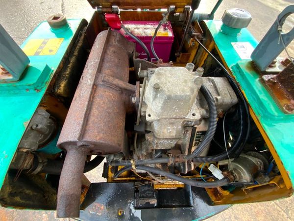 KOMATSU PC 03 -1 MICRO MINI DIGGER..........1921. 380709013