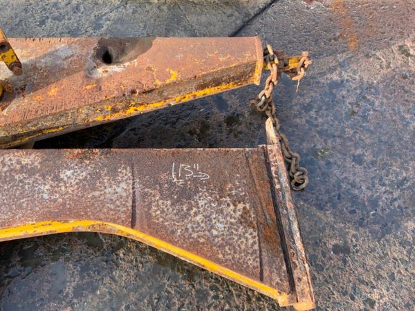 ARTICULATED SITE DUMPER TAILGATE.........195. 380727551