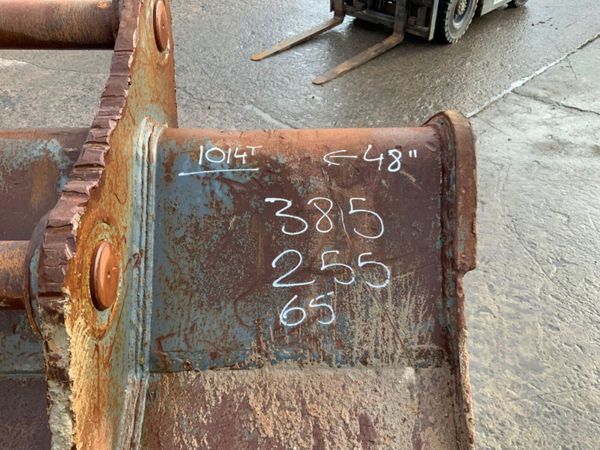 48" STRICKLAND BUCKET...65mm PINS......1014t. 380727565