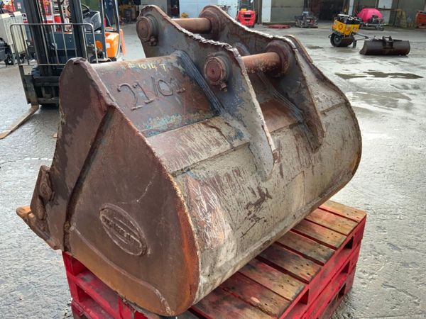 48" STRICKLAND BUCKET...65mm PINS......1014t. 380727568